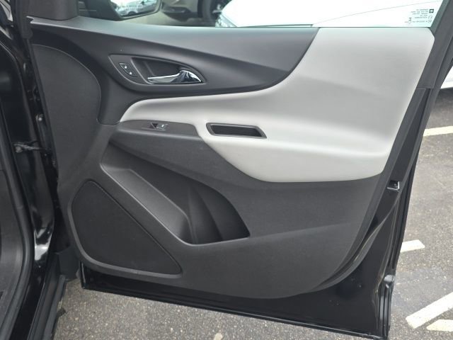 Used 2019 Chevrolet Equinox LS image 21