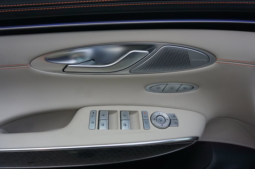 Used 2026 Genesis GV70 3.5T Sport Prestige AWD/4WD image 4