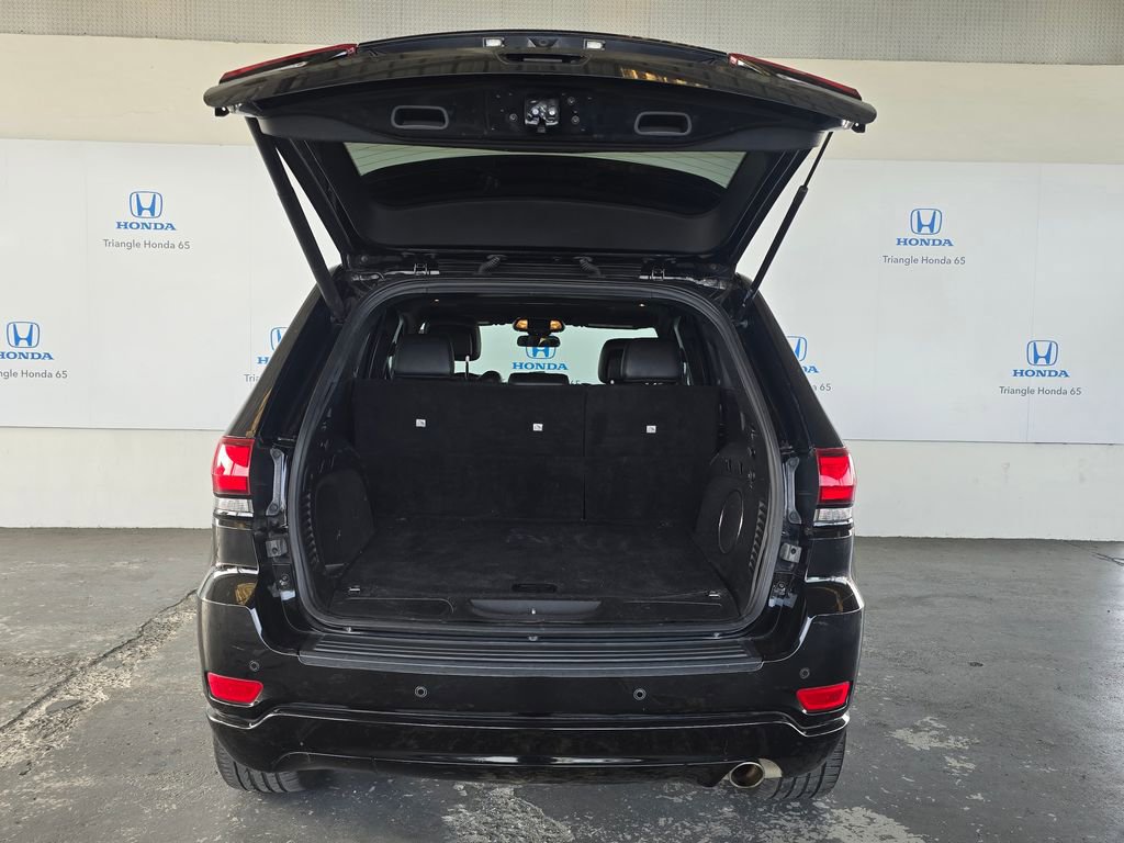 Used 2021 Jeep Grand Cherokee Laredo X RWD image 22