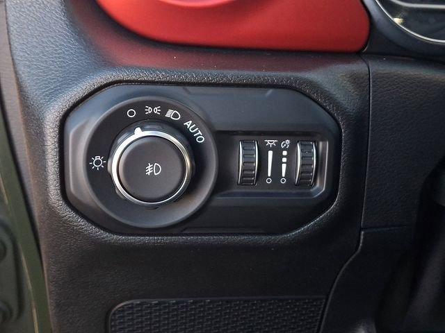 Used 2021 Jeep Wrangler Unlimited Rubicon image 28