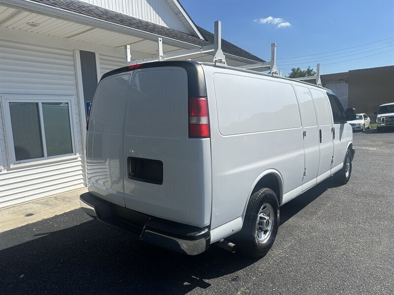 Used 2016 GMC Savana 2500 Extended w/ Chrome Appearance Package RWD image 34