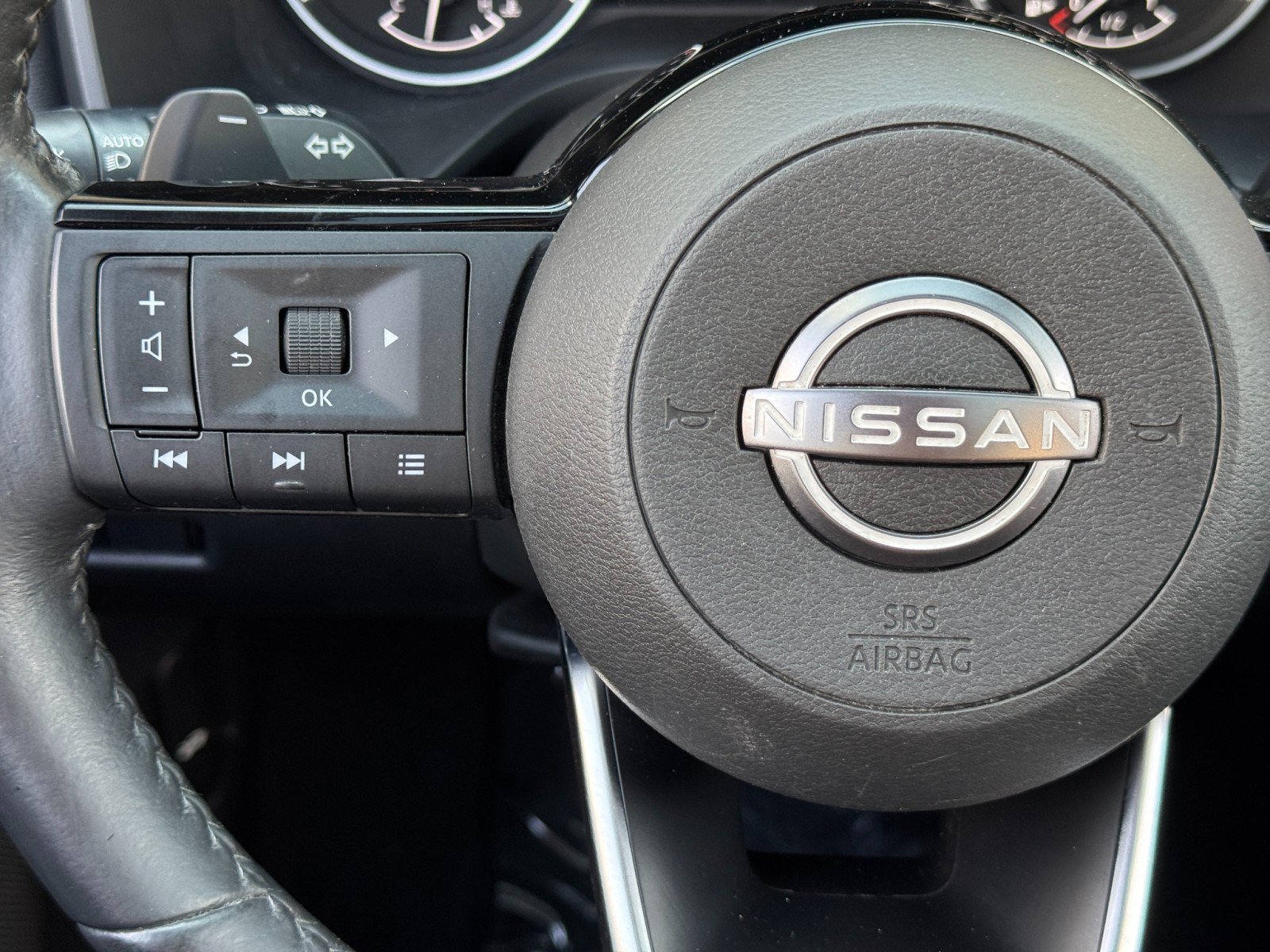 Used 2022 Nissan Rogue SL FWD image 21
