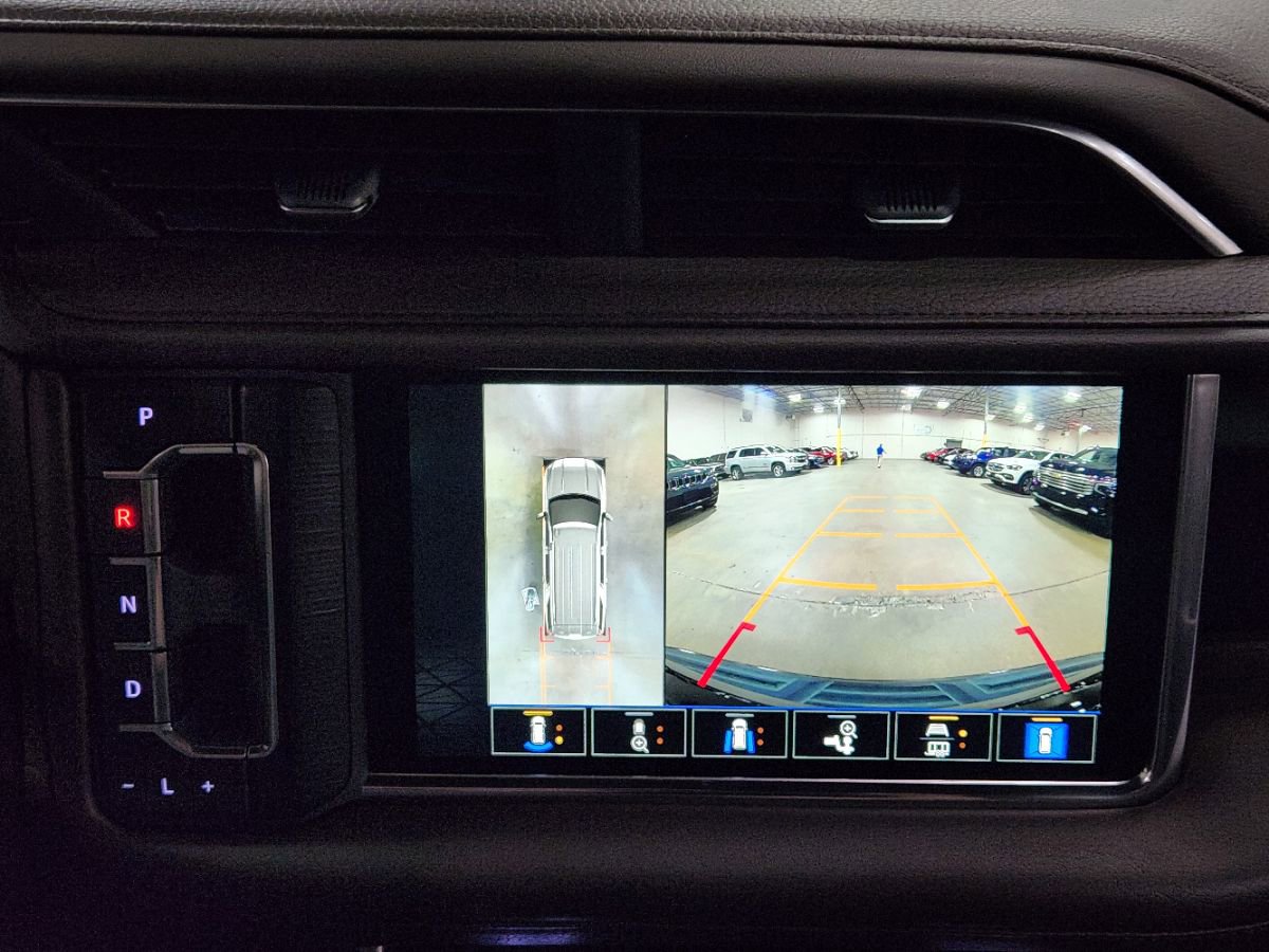 Used 2022 GMC Yukon Denali image 39