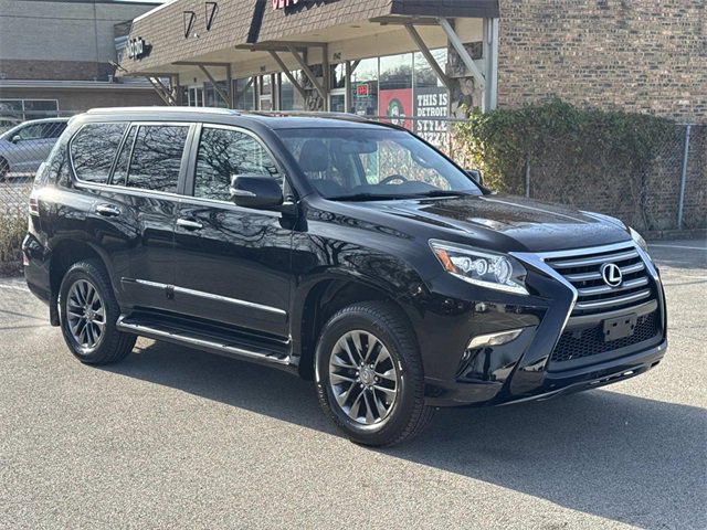 Used 2016 Lexus GX 460 Luxury image 3