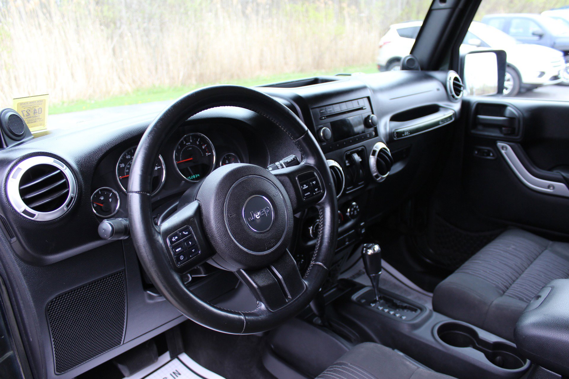 Used 2011 Jeep Wrangler Sahara w/ Connectivity Group AWD/4WD image 16