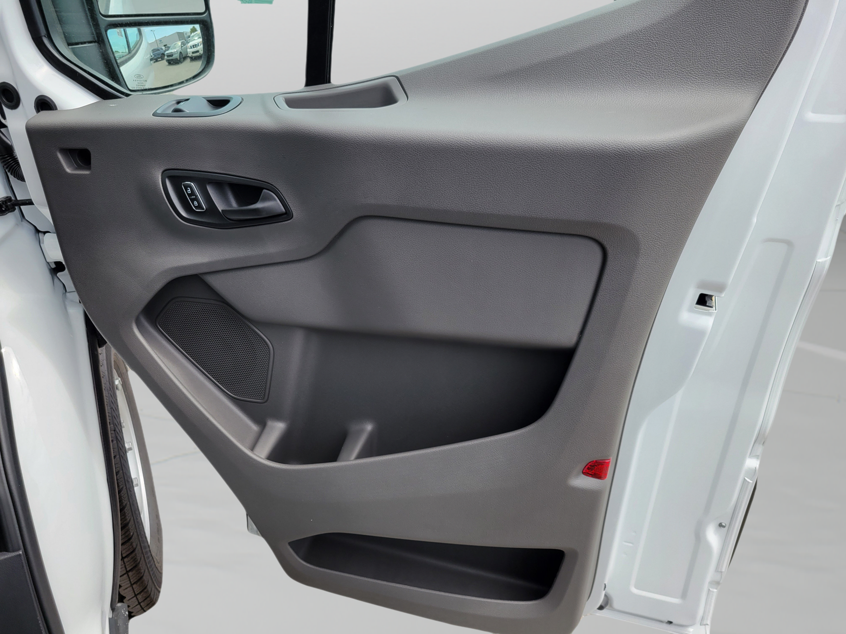 New 2026 Ford Transit 250 148 Medium Roof RWD image 10