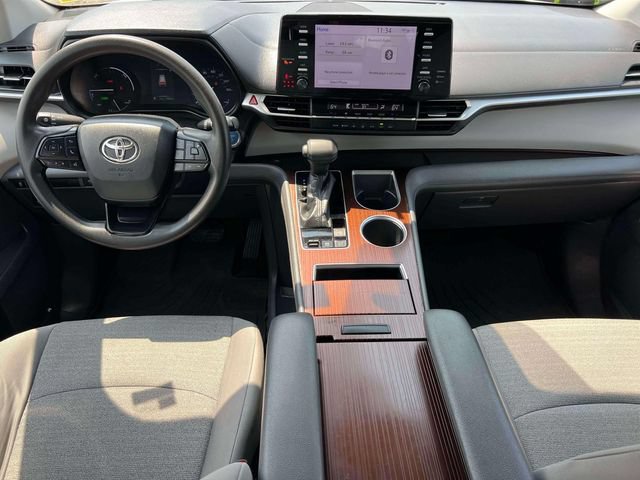 Used 2022 Toyota Sienna LE FWD image 14