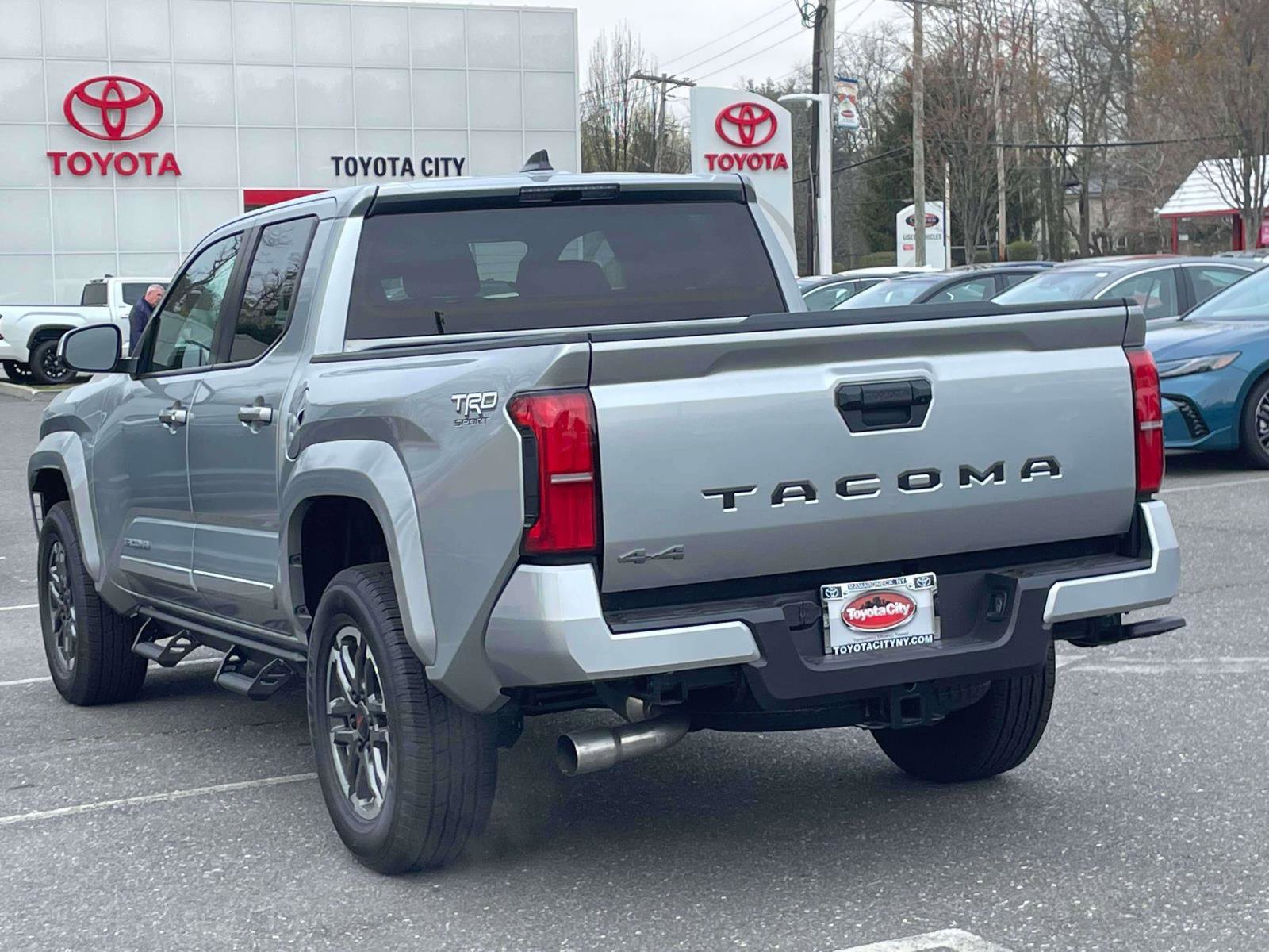 New 2026 Toyota Tacoma Limited AWD/4WD image 7