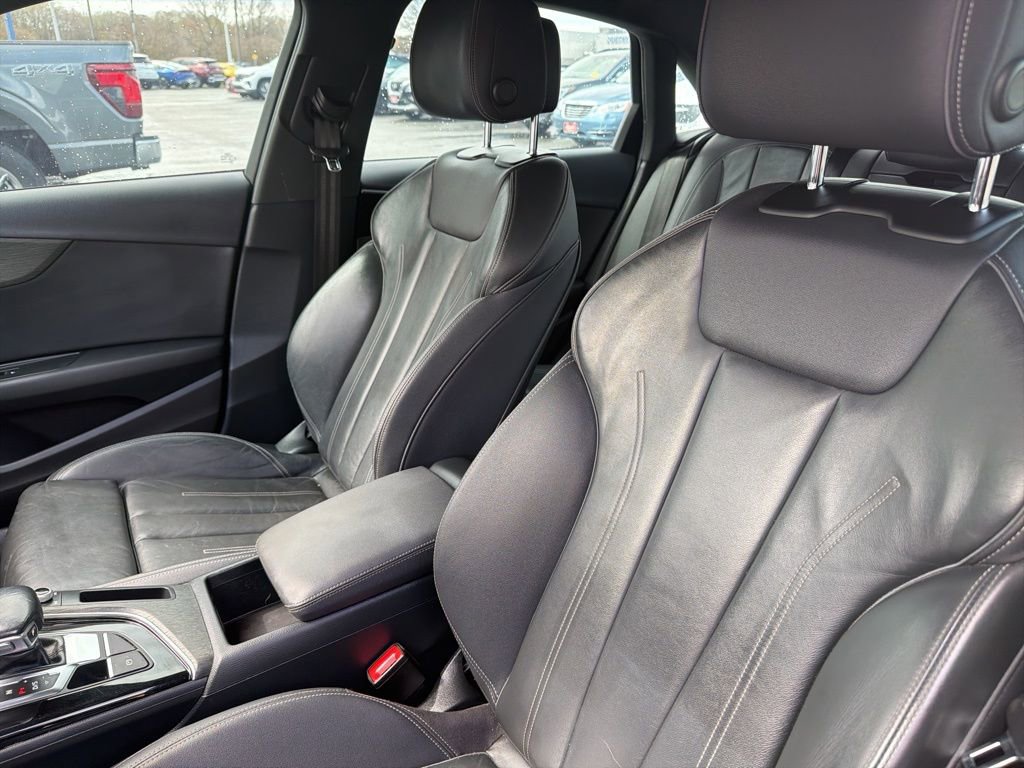 Used 2020 Audi A4 2.0T Premium w/ Convenience Package image 19