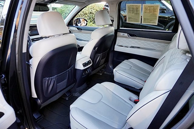 Used 2021 Hyundai Palisade Calligraphy w/ Cargo Package FWD image 29