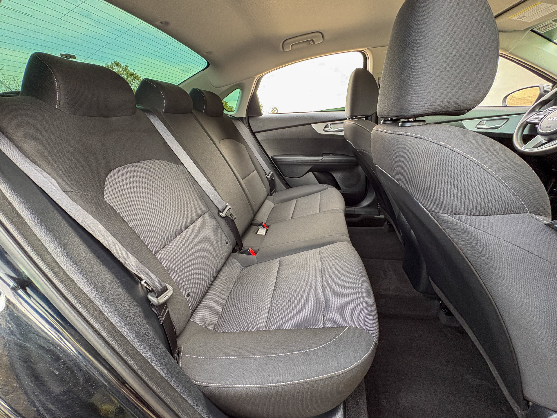 Used 2024 Kia Forte LXS w/ LXS Technology Package FWD image 27