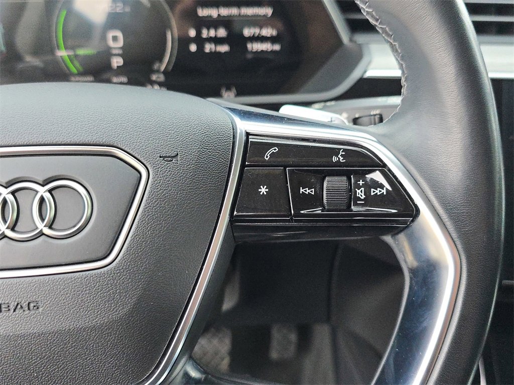 Certified 2024 Audi Q8 e-tron Premium image 25