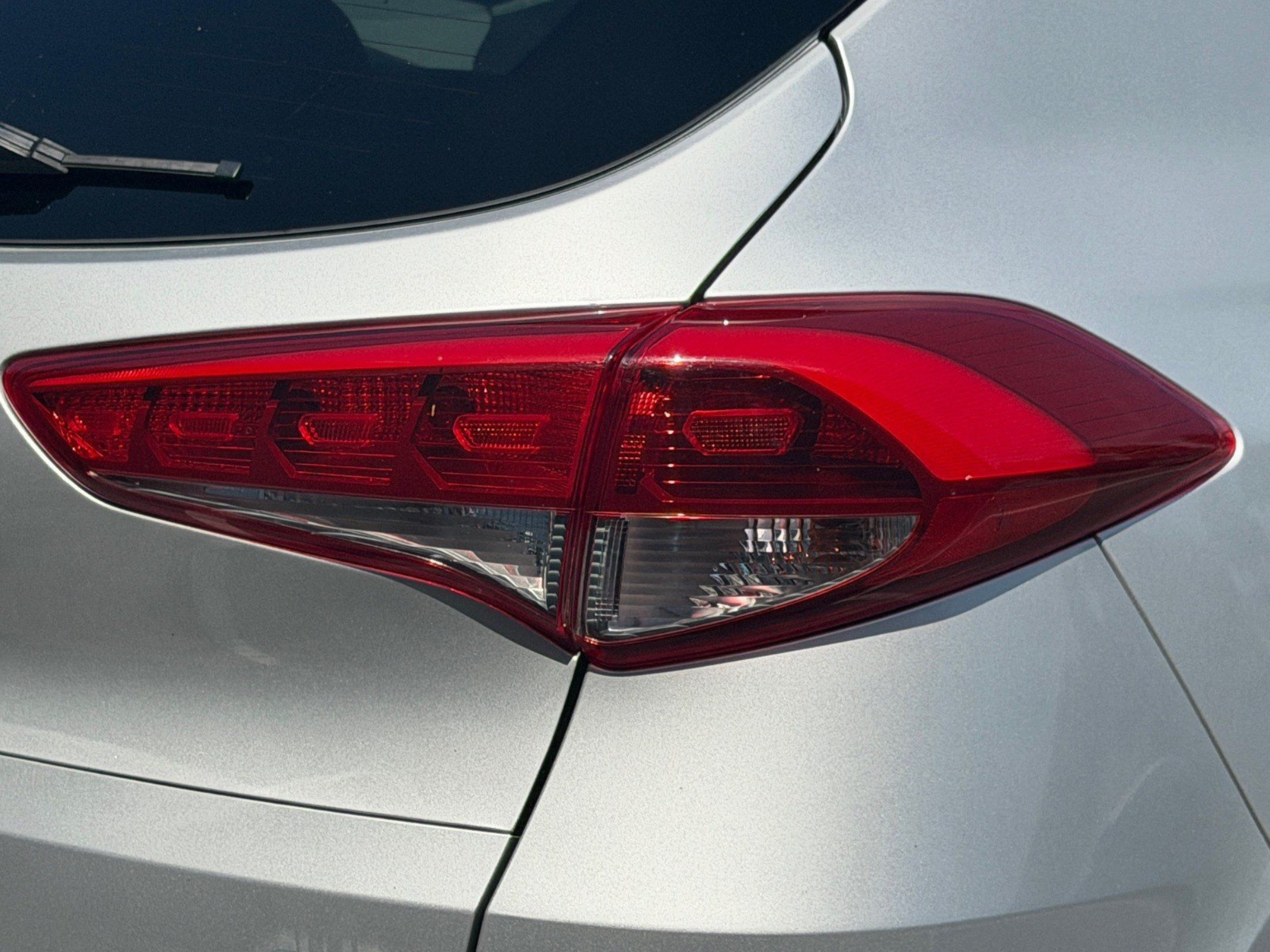 Used 2018 Hyundai Tucson Value AWD/4WD image 44