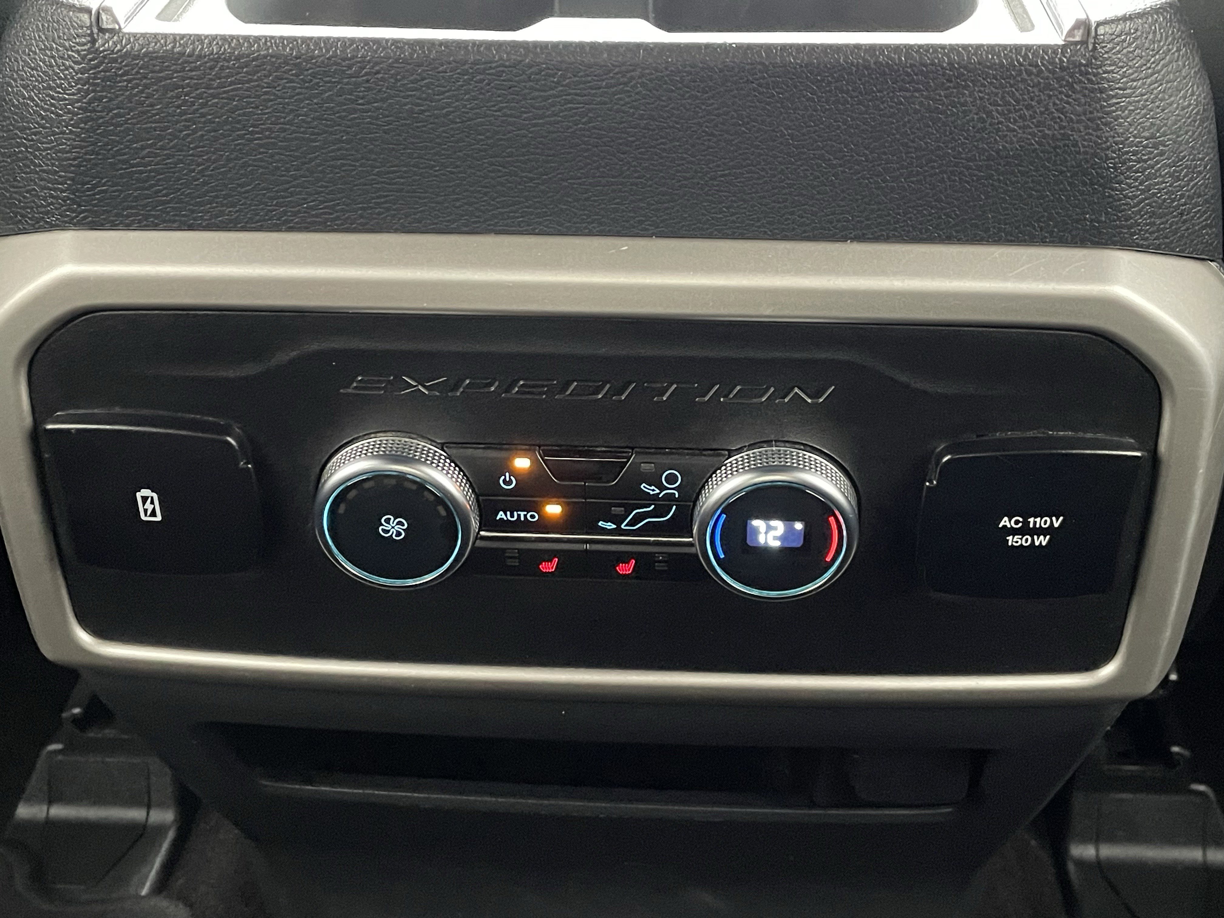 Used 2023 Ford Expedition Limited image 43