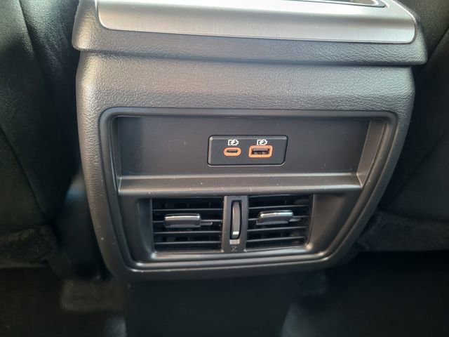 Used 2020 Nissan Murano S image 16