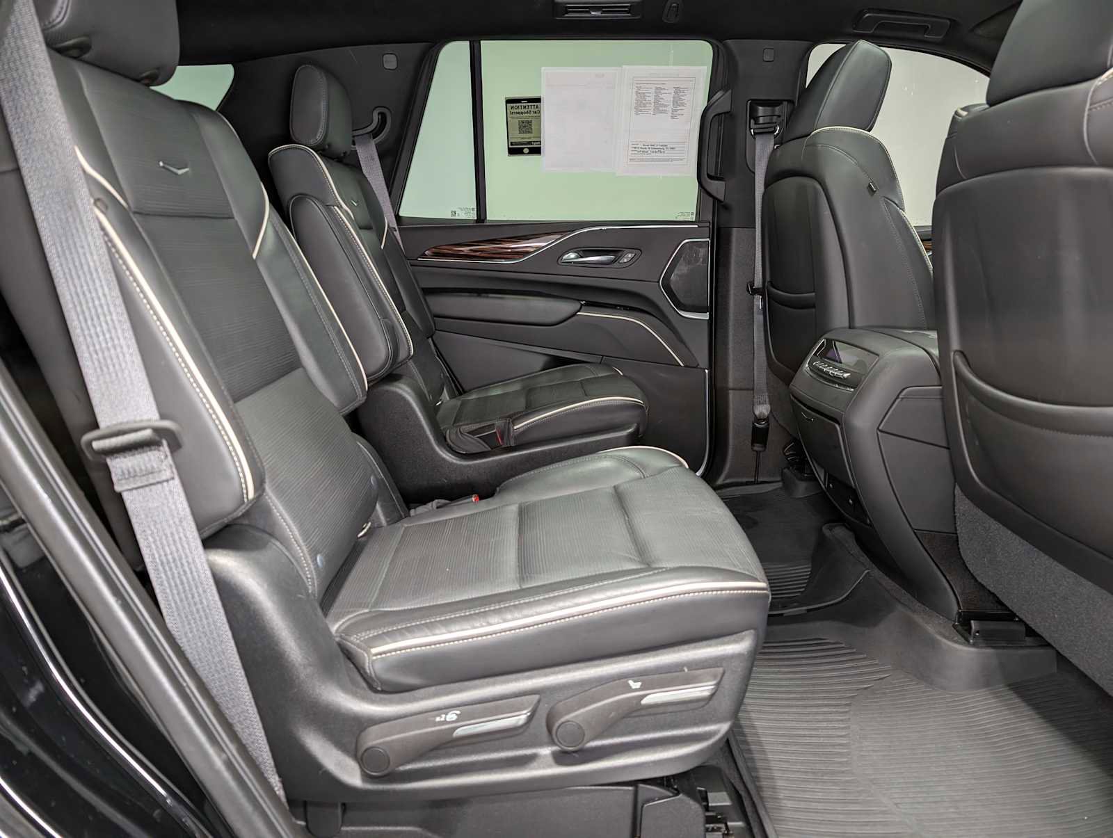 Certified 2021 Cadillac Escalade Premium Luxury image 43