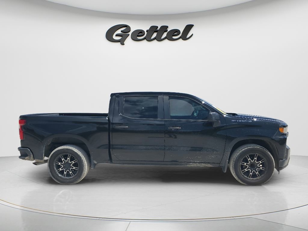 Used 2021 Chevrolet Silverado 1500 Custom image 3