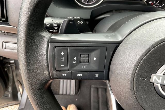 Certified 2024 Nissan Pathfinder S FWD image 15