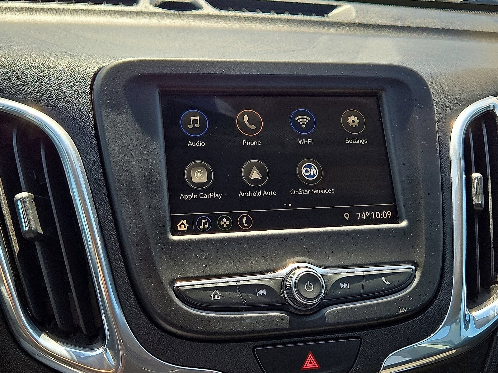 Used 2019 Chevrolet Equinox LT FWD image 27