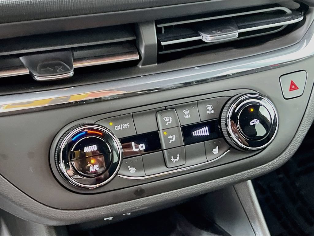 New 2026 Buick Envista Sport Touring w/ Convenience I Package FWD image 12