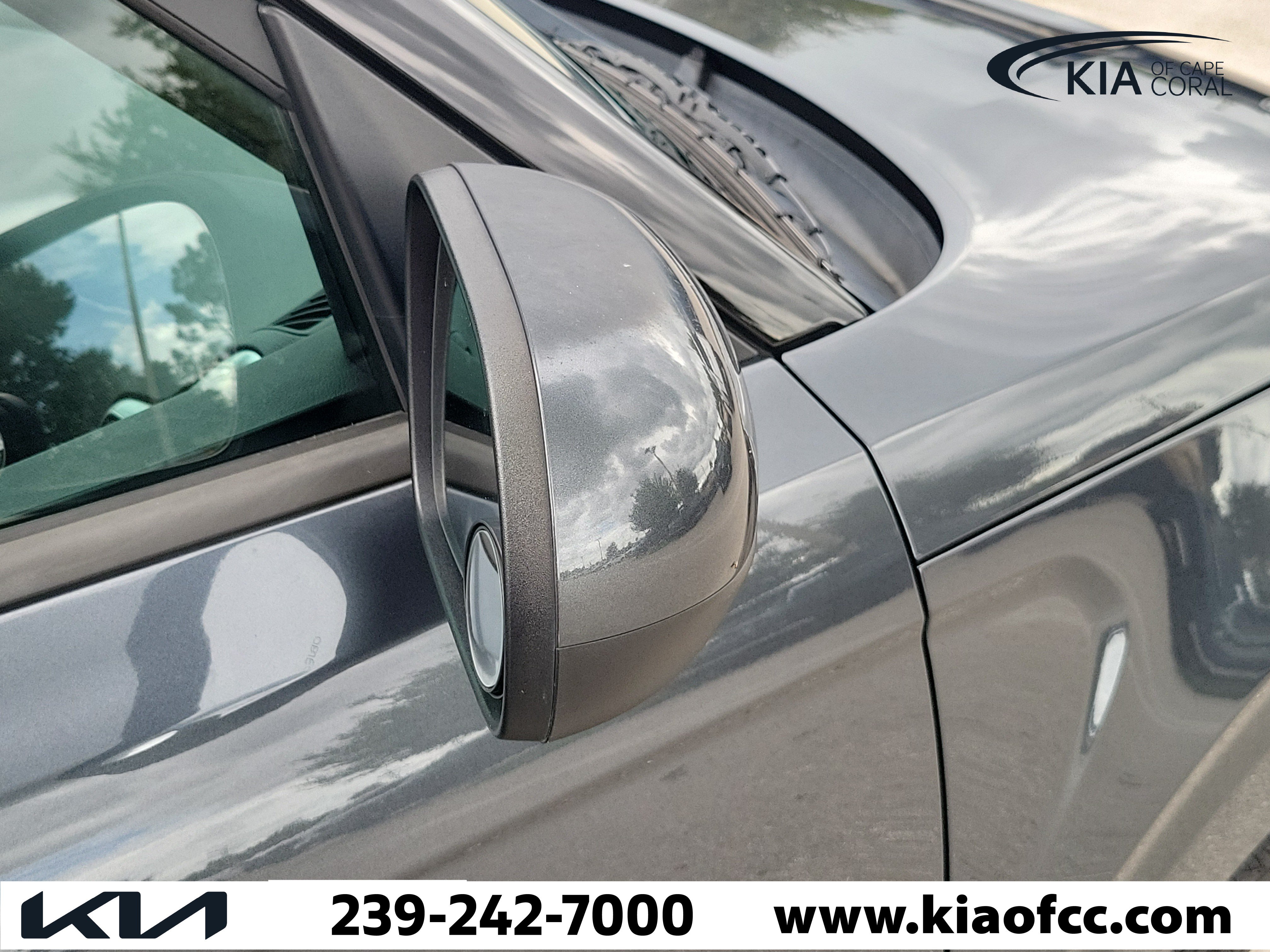 Used 2020 Kia Soul S FWD image 8