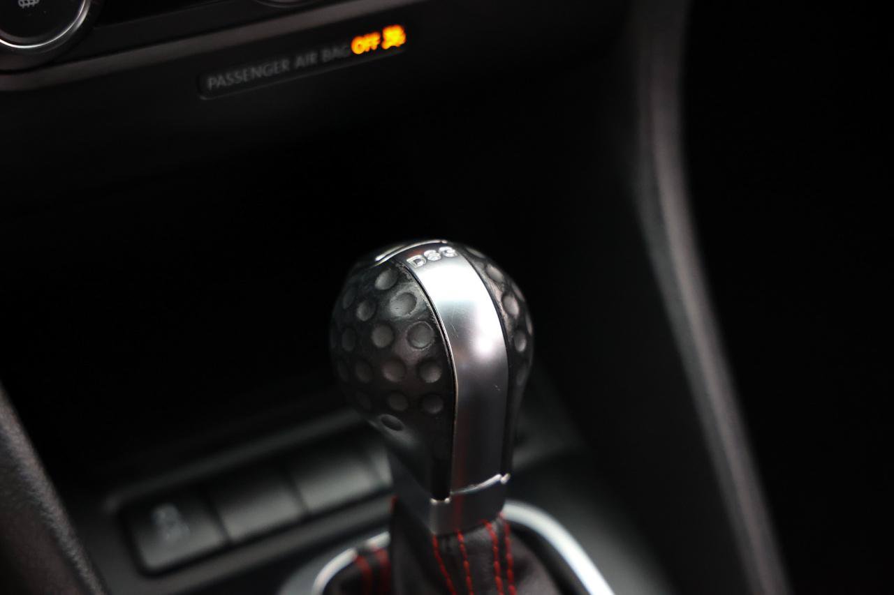 Used 2014 Volkswagen GTI Wolfsburg Edition FWD image 38