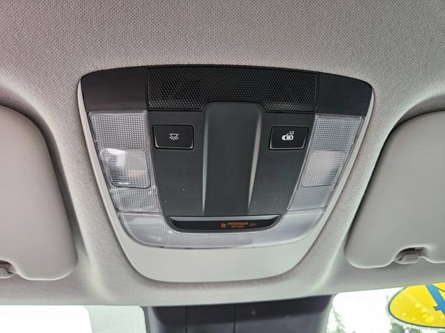 Used 2024 Kia Seltos LX AWD/4WD image 5