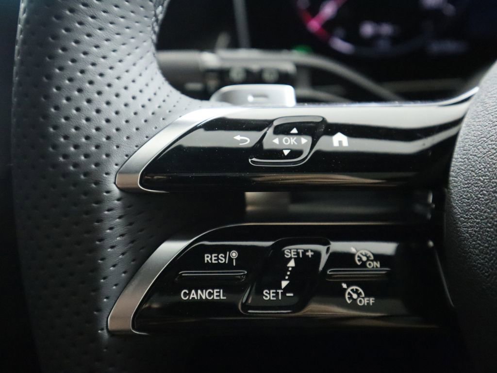 New 2026 Mercedes-Benz GLC 300 image 12