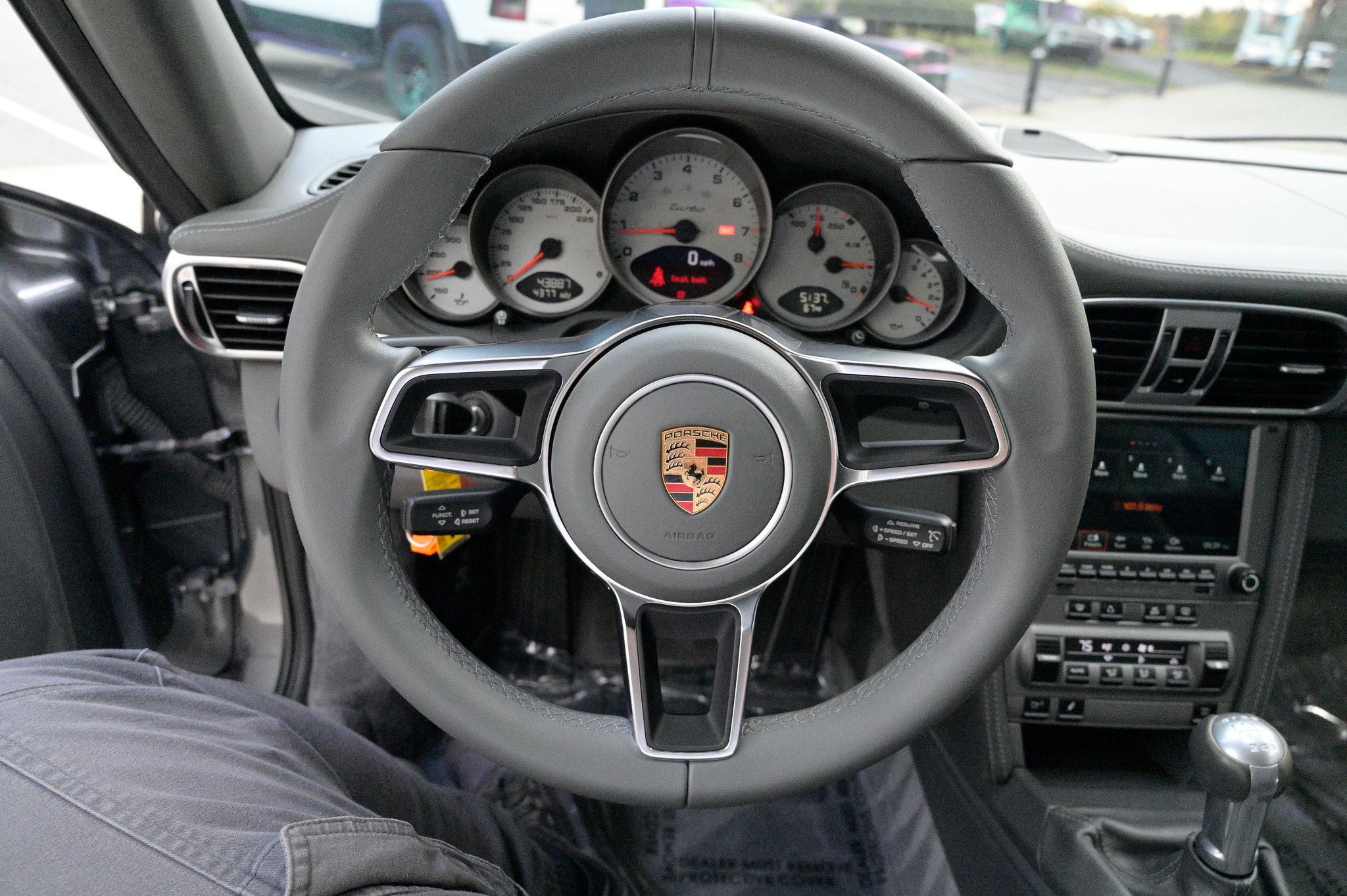 Used 2008 Porsche 911 Turbo image 25