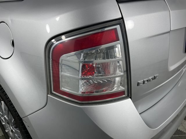 Used 2010 Ford Edge Limited AWD/4WD image 19