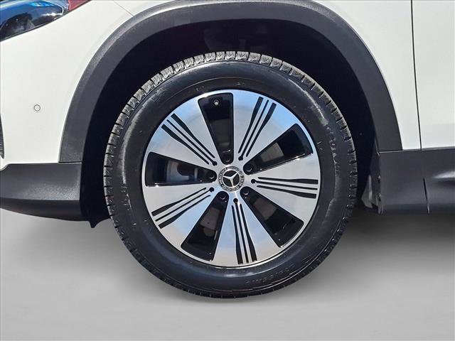 Used 2024 Mercedes-Benz EQB 250+ image 25