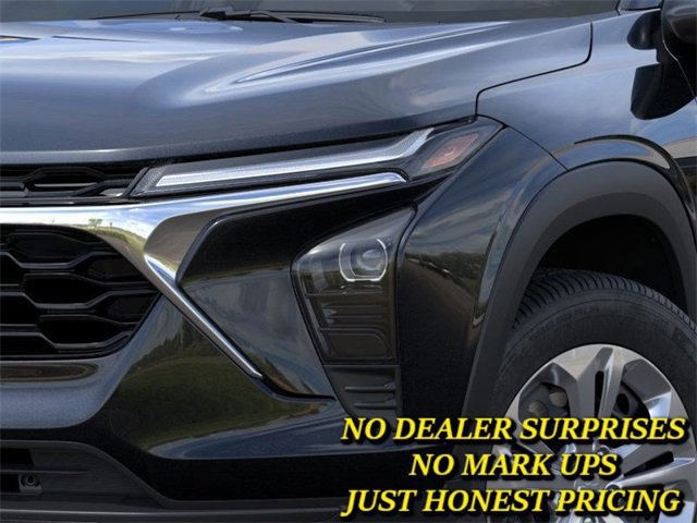 New 2026 Chevrolet Trax LS w/ Driver Confidence Package image 10