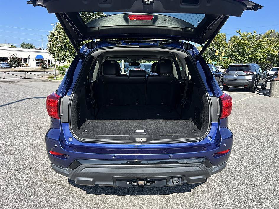 Certified 2020 Nissan Pathfinder SL AWD/4WD image 16