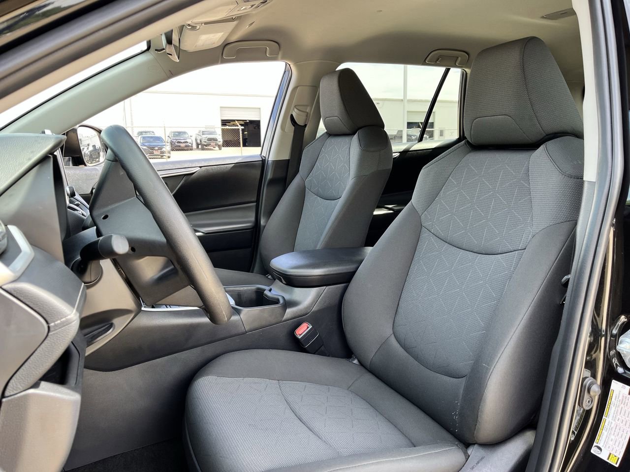 Used 2024 Toyota RAV4 XLE image 23