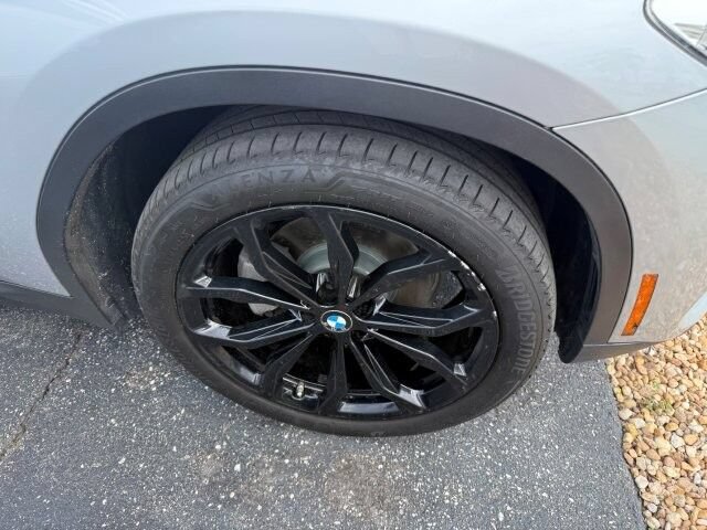 Used 2020 BMW X4 xDrive30i w/ Driving Assistance Package AWD/4WD image 9