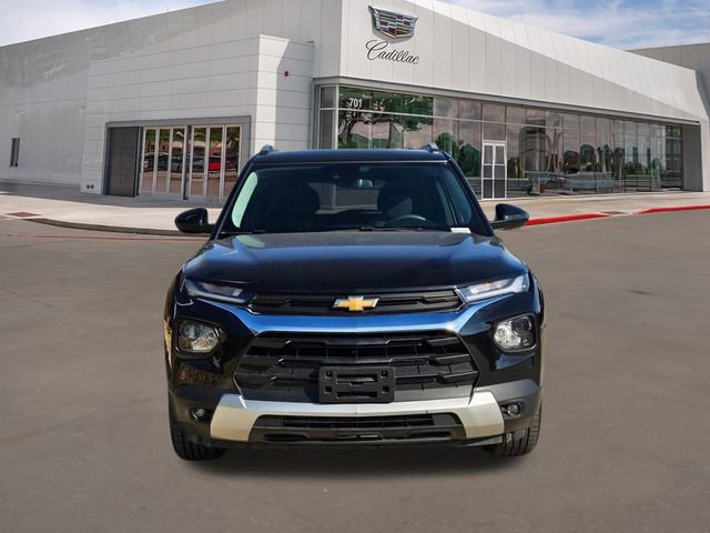 Used 2023 Chevrolet TrailBlazer LT image 2