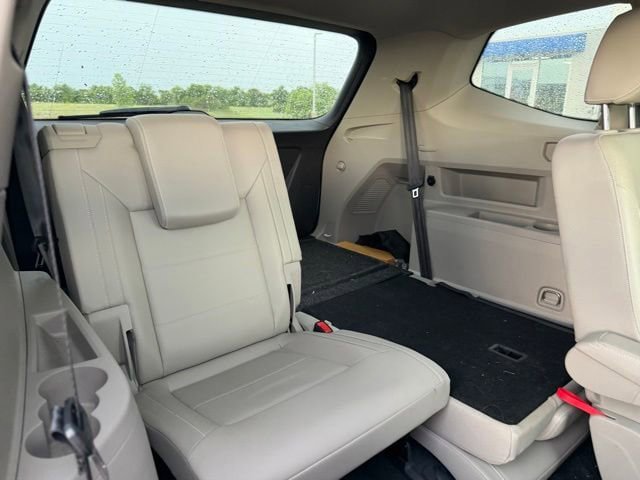Used 2023 Volkswagen Atlas SE w/ Panoramic Sunroof Package FWD image 11