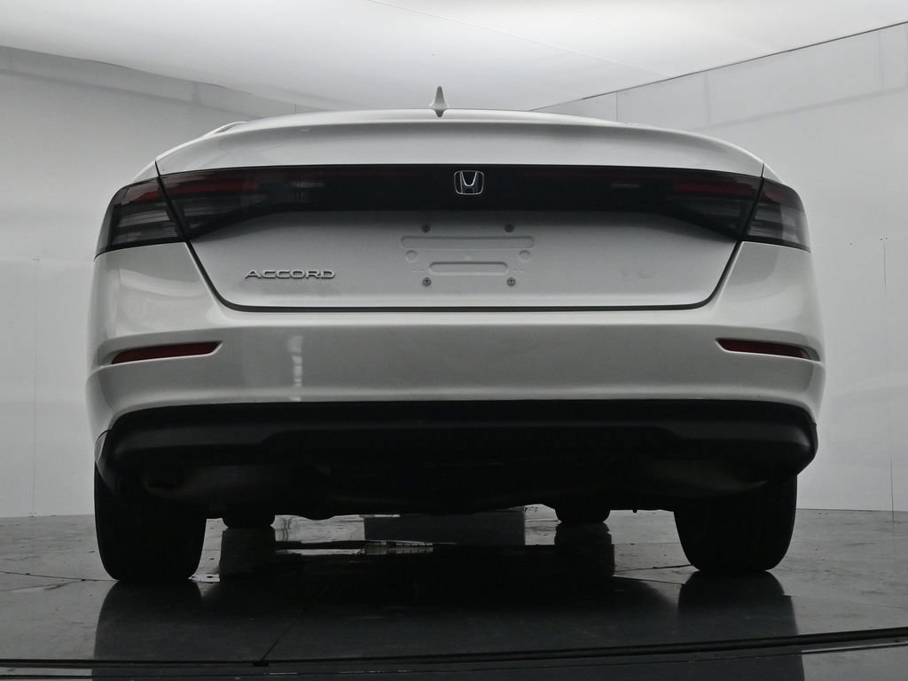 Used 2023 Honda Accord EX image 21