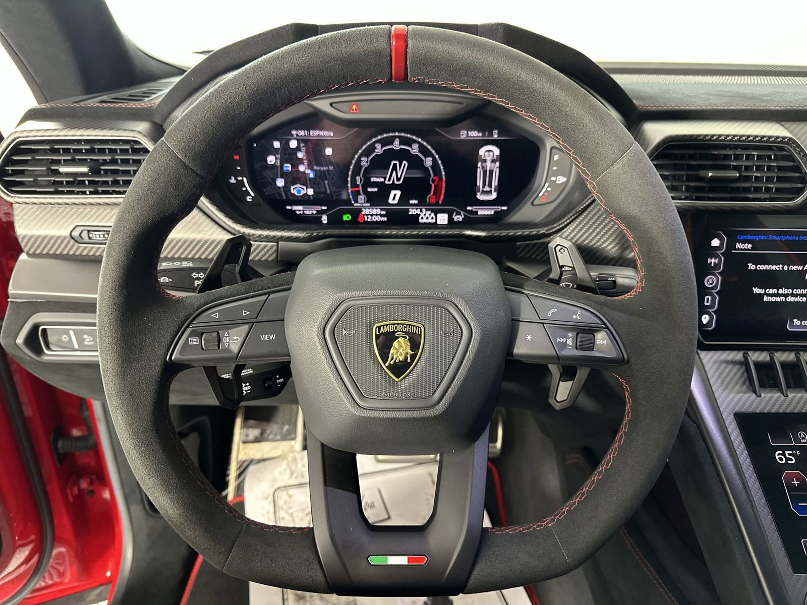 Used 2023 Lamborghini Urus Performante AWD/4WD image 14