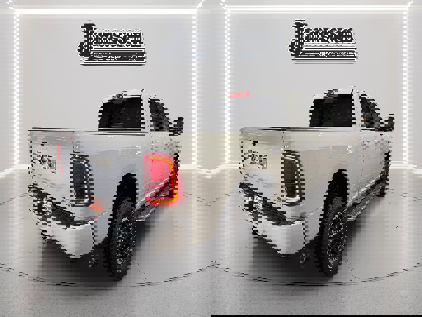 New 2025 RAM 2500 Laramie image 3