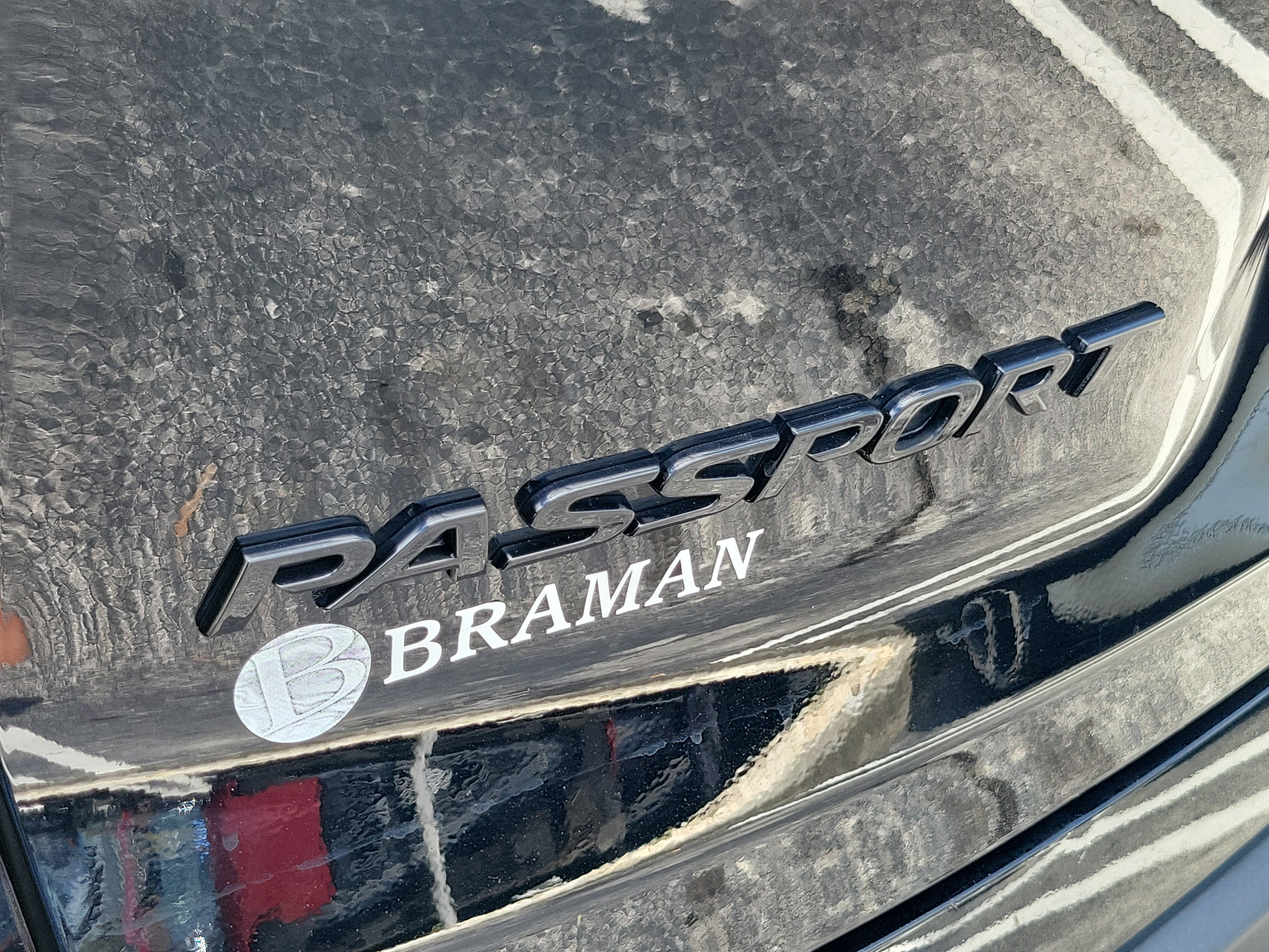 Certified 2024 Honda Passport Black Edition image 5