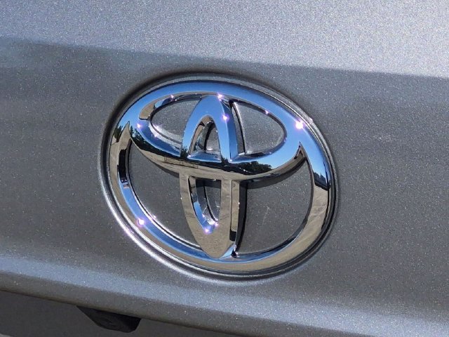 Certified 2026 Toyota Highlander XLE AWD/4WD image 32