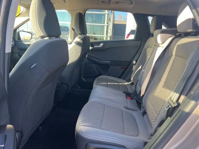 Used 2020 Ford Escape SE image 16