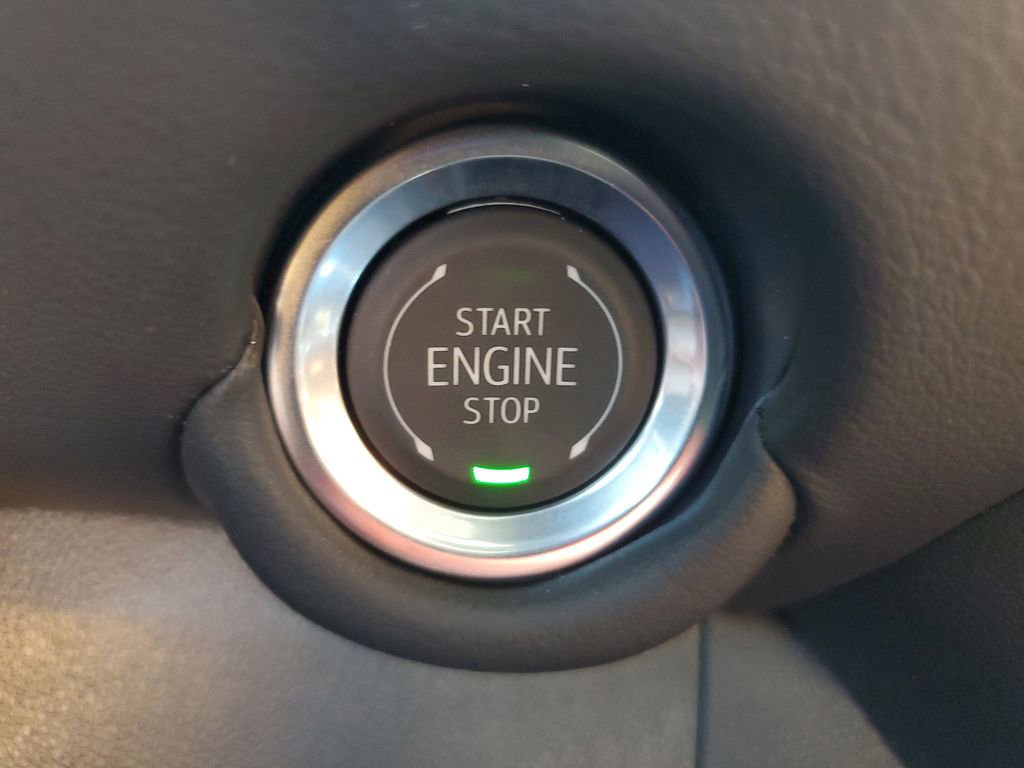 New 2026 Chevrolet Suburban RST image 31