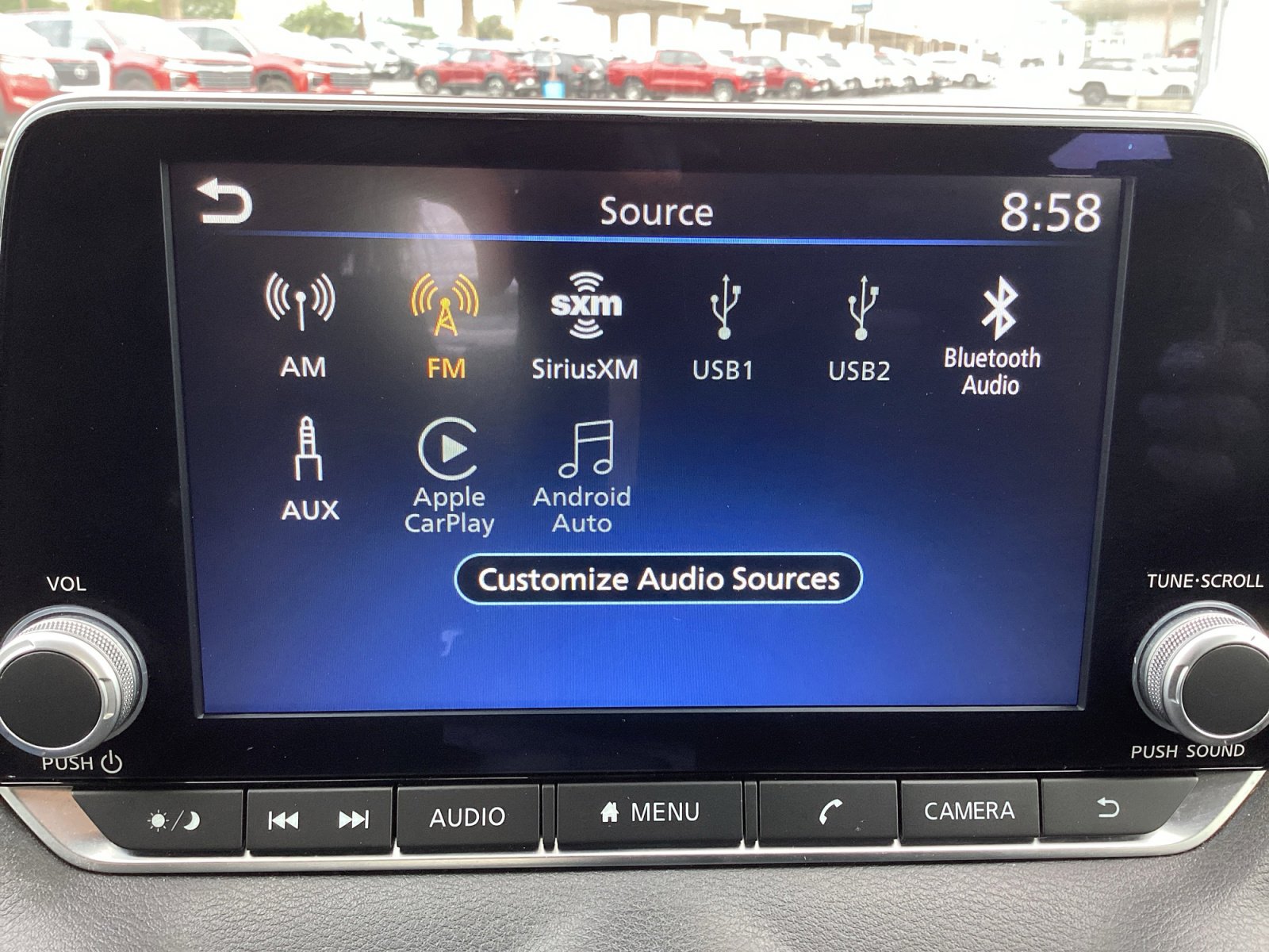 Used 2024 Nissan Sentra SV FWD image 5