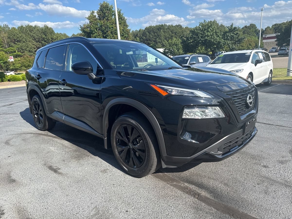 Used 2023 Nissan Rogue SV w/ SV Premium B Package AWD/4WD image 9