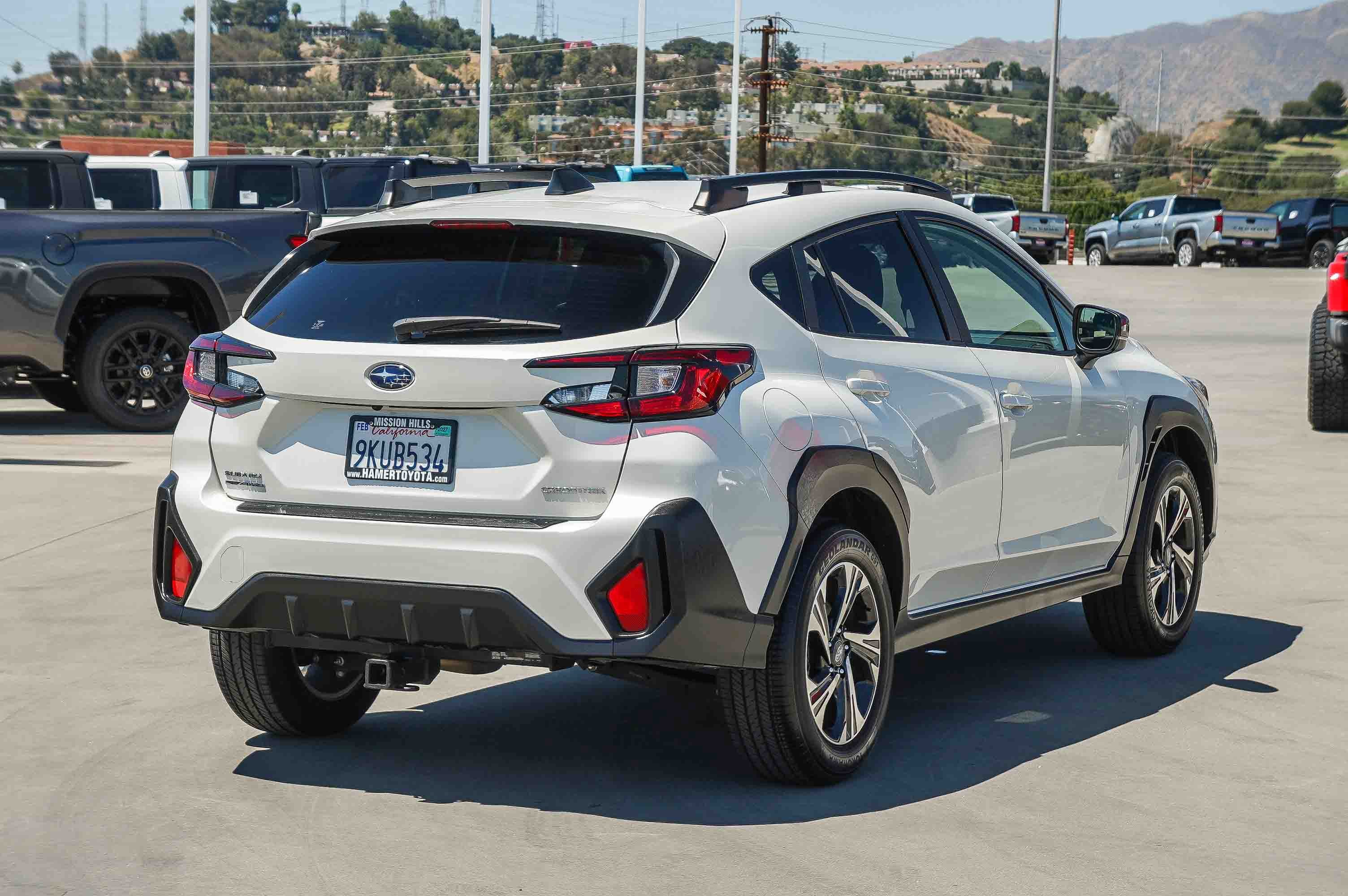 Used 2024 Subaru Crosstrek 2.0i Premium AWD/4WD image 7