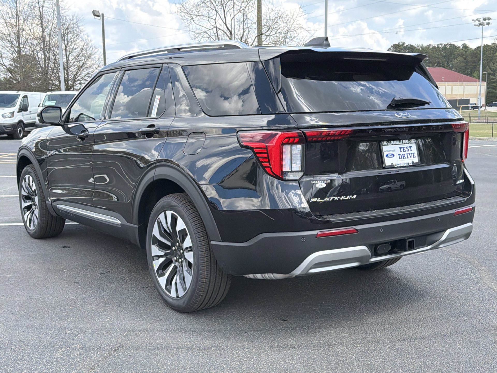 New 2026 Ford Explorer Platinum w/ LUX Leather Package AWD/4WD image 26