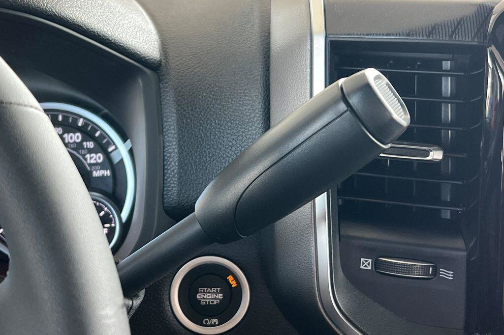 New 2026 RAM 2500 Big Horn AWD/4WD image 21