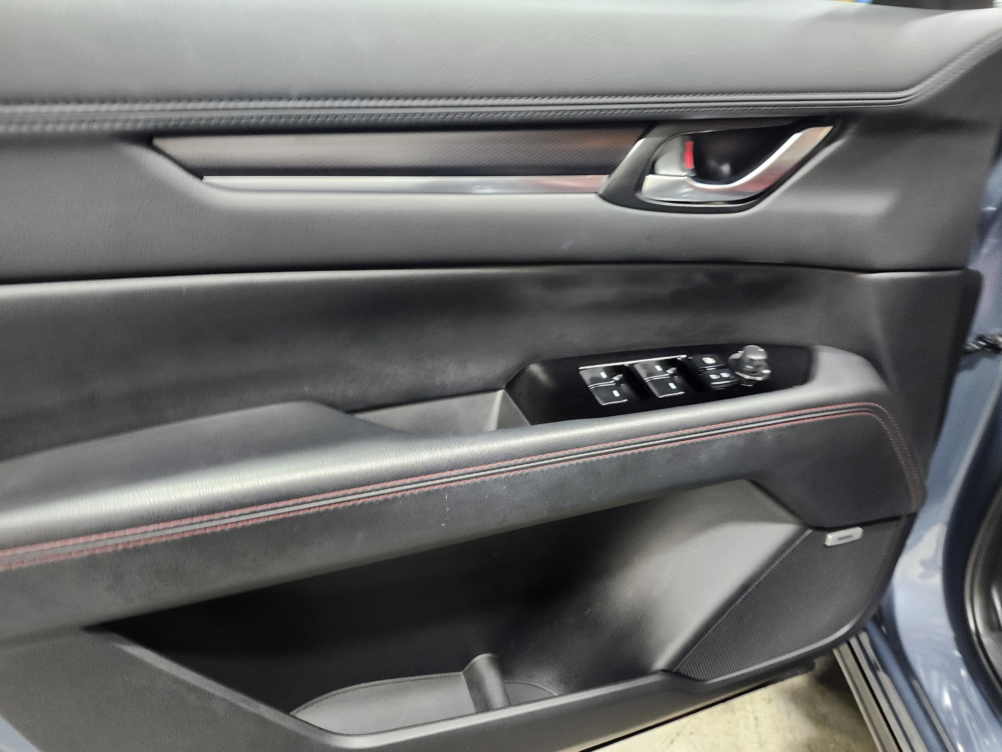 Used 2023 MAZDA CX-5 Carbon Edition image 20